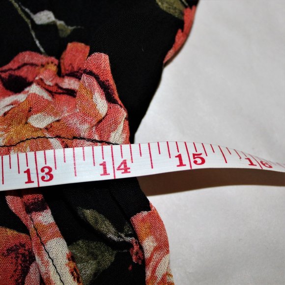 NWT Rewind black floral romper - Picture 7 of 8